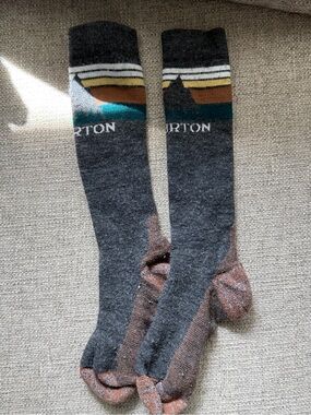 Burton Women’s Emblem Midweight Ski Socks s/m